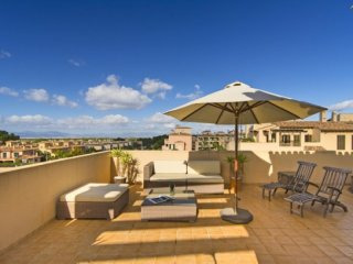 Penthouse With Sea Views In Top..