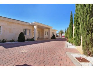 Luxury villa with panoramic sea views..