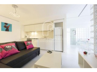 Modern ground floor apartment with..