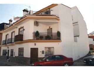 Town House - A very spacious..