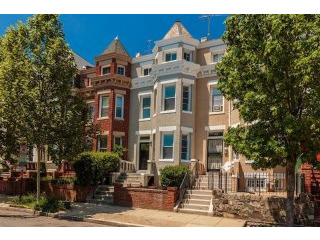 4 bedroom Town House For Sale: 155..