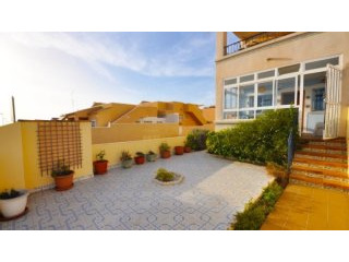 Resale · Apartment · Spain · Costa Bl..