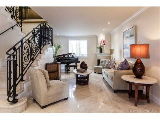 5 bedroom House For Sale: 7831 SW 48 Pl