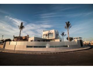 Unique villa in Dehesa de Campoamor