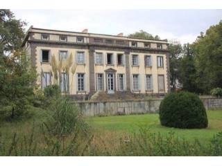 Castle For Sale: 63000 CLERMONT-FERRAND