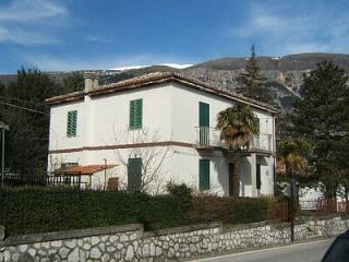 Grand detached house with many original..
