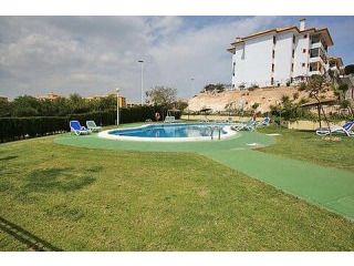 2 Bed Penthouse Apartment with Sea Views