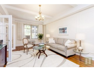 2 bedroom Apartment For Sale: 150 EAST..