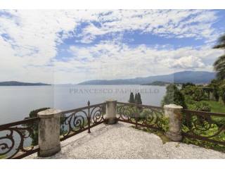 Villa For Sale: Verbania, IT