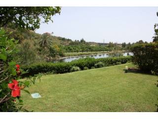 Beautiful Ground Floor Front Line Lake..