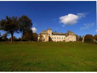 Castle For Sale: 15000 AURILLAC