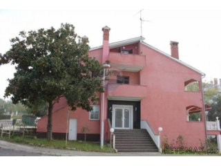 POREČ - Nekretnina 521m2 plus okućnica sa velikim...