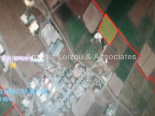2,342m2 Residential Plot in Meniko