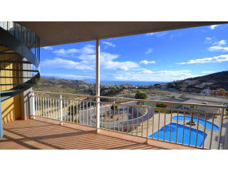 Penthouse Apartment In Venta Lanuza -..