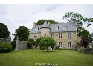 4 bedroom Manor House For Sale: 22700..