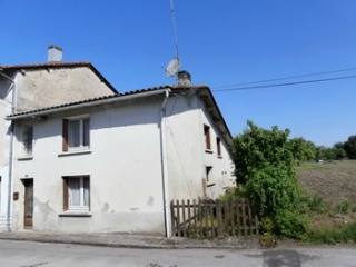 House To Modernize With Garden On 353m2