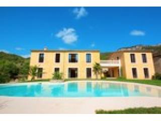 7 Bedrooms - Finca - For Sale