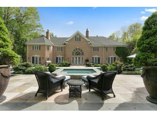 6 bedroom House For Sale: 20 Wrights..