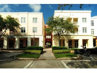 2 bedroom Residence For Sale: Jupiter..