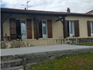 House And Garage Close To Bergerac