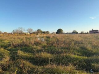 Građevinsko zemljište s projektom - 1km Svetvinčenat