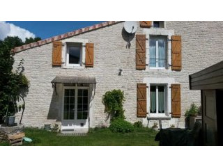 2 Bedroom House For Sale