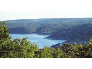 Istočna Istra, zemljišta s pogledom na more