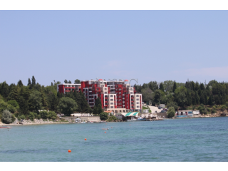 Luxury 1-bedroom apartment with Sea..