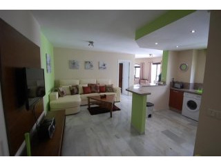 2 Bedroom Middle Floor Apartment