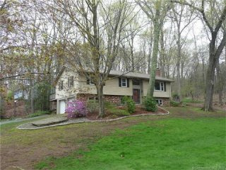 3 Bedrooms - Raised Ranch - CT - For..