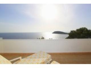 2 Bedrooms - Apartment - For Sale