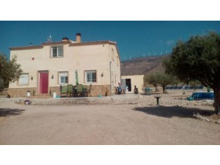Beautiful Country house in caudete 5/6..