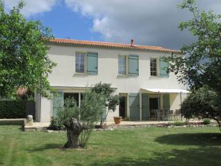3 Bed Stone Country House