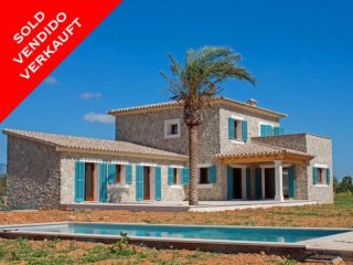 *sold* New-Built Country House With..