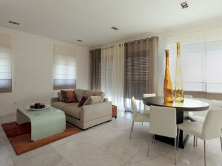 Buy Apartments T4 em Faro , Loule..