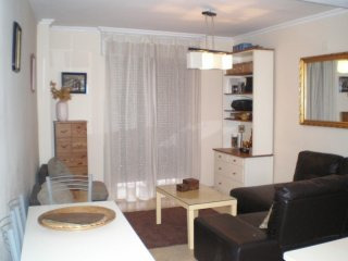 3 bedroom, 2 bathroom Apartment, (build..
