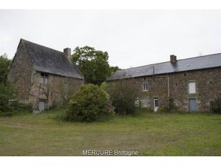 3 bedroom Manor House For Sale: 35190..