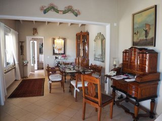 3 Bedrooms - Villa - Alicante - For Sale