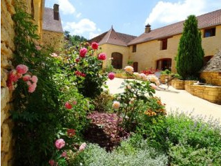 Stone House And Gite Ideal With B&B..
