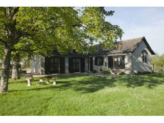Immaculate Country Home In Landscaped..