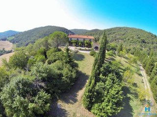 Renovated stone farmhouse with pool and..