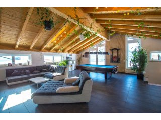 Your Freedom! Beautiful Family House..