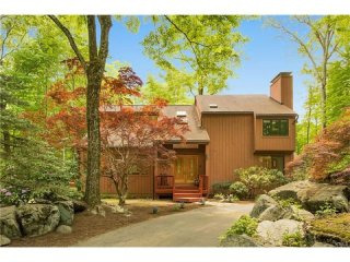 4 bedroom House For Sale: 1260 LONG..
