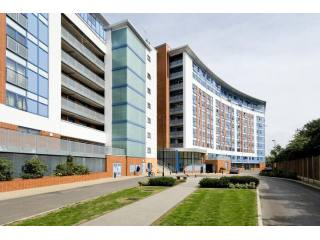 Meath Crescent, E2