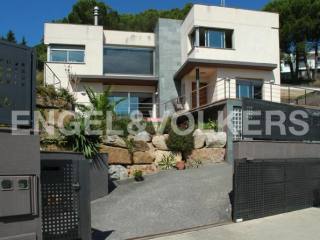 Minimalist Home, Barcelona Coast