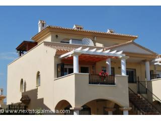 2 (/3) bedroom penthouse apartment -..