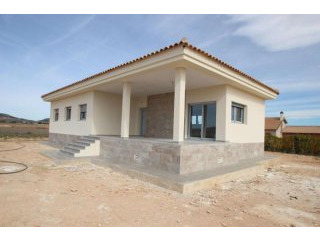3 bedroom New build villa with pool key..