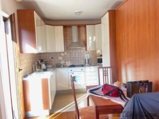 Stan u neposrednoj blizini novog hotela s garažom