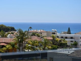 3 Bedrooms - Apartment - Limassol - For..