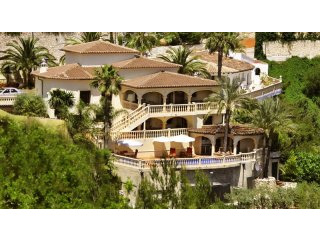 Superb 5 Bedroom House with Panoramic..
